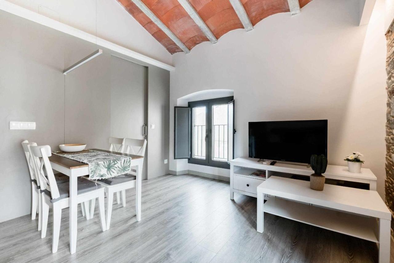 Revitalized Apartment In Historical Building Girona Eksteriør bilde