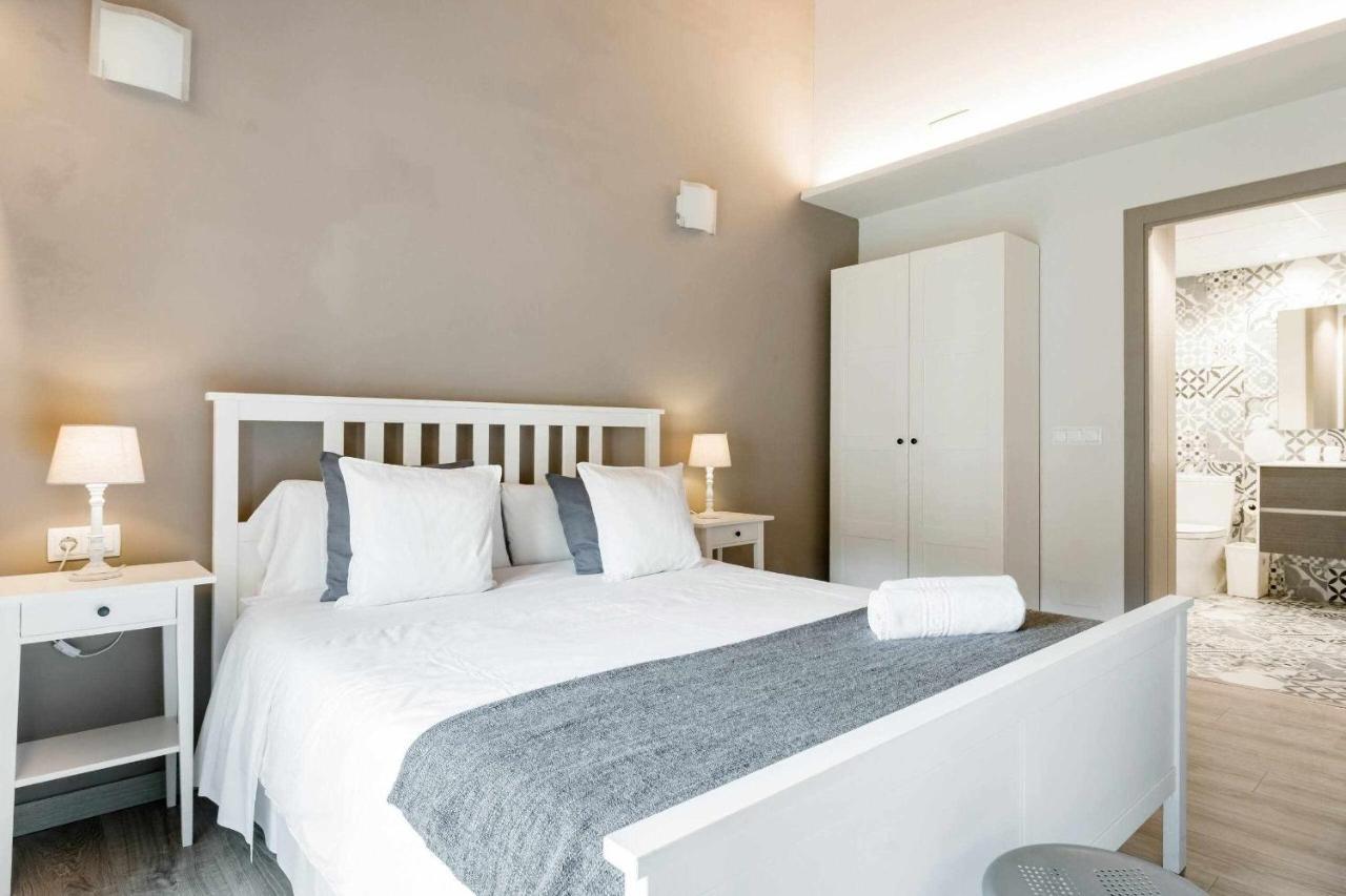 Revitalized Apartment In Historical Building Girona Eksteriør bilde