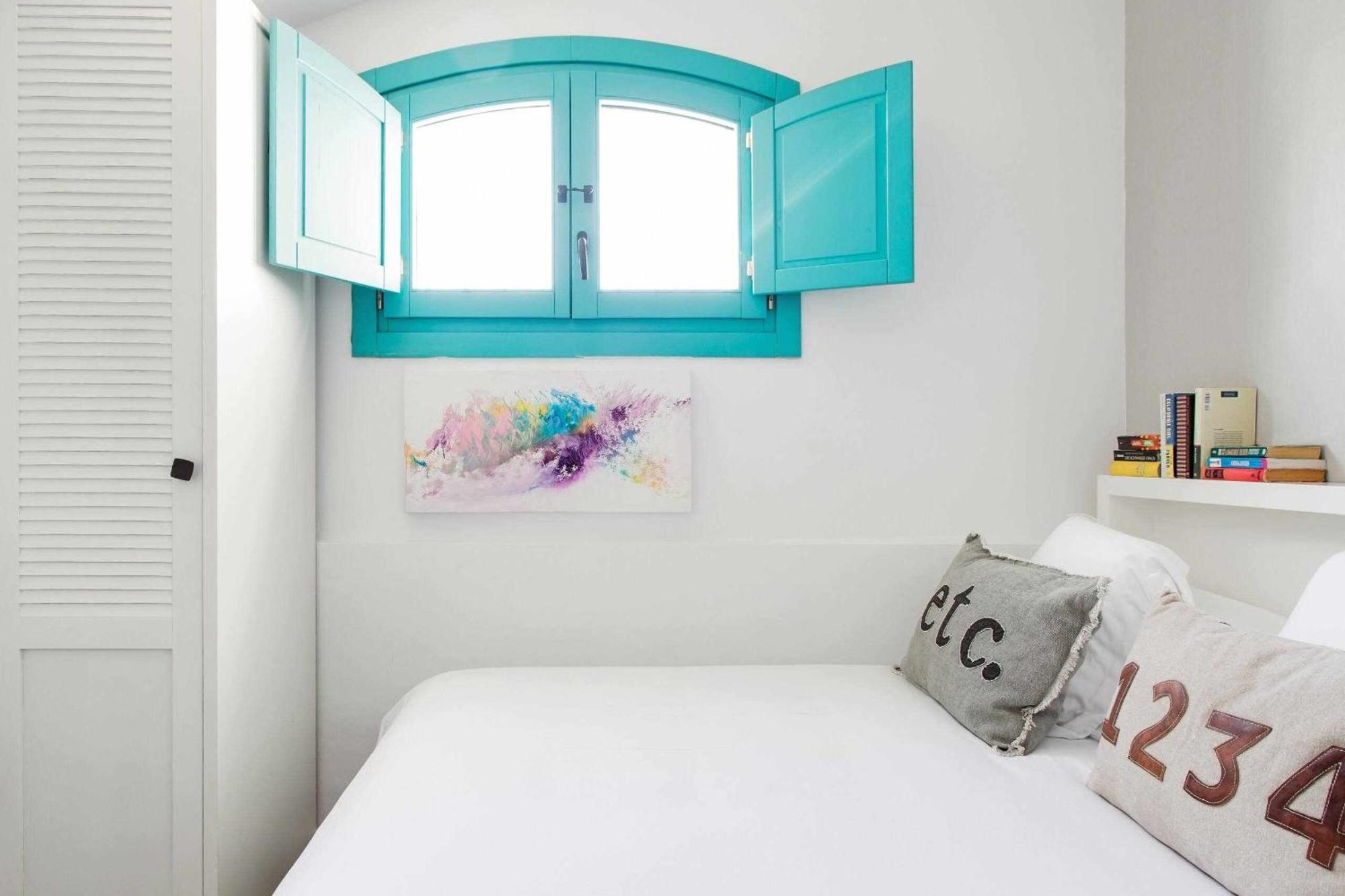Revitalized Apartment In Historical Building Girona Eksteriør bilde